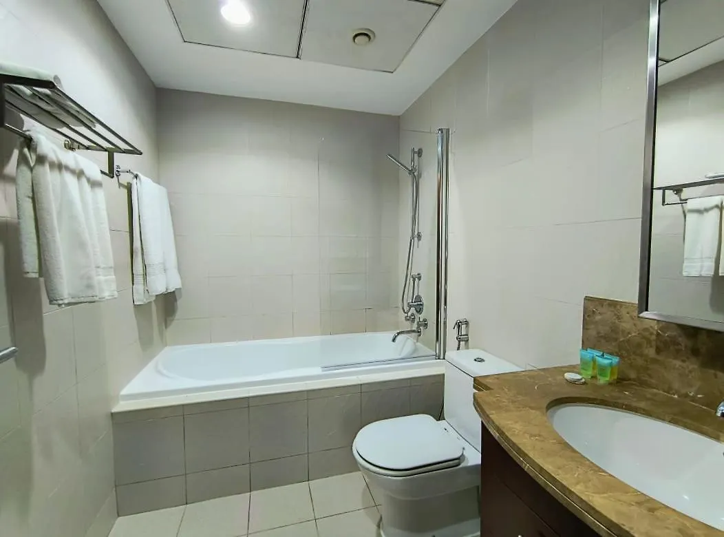 Trinity Holiday Homes - Standpoint Tower Downtown Dubai 0*,  Emirados Árabes Unidos